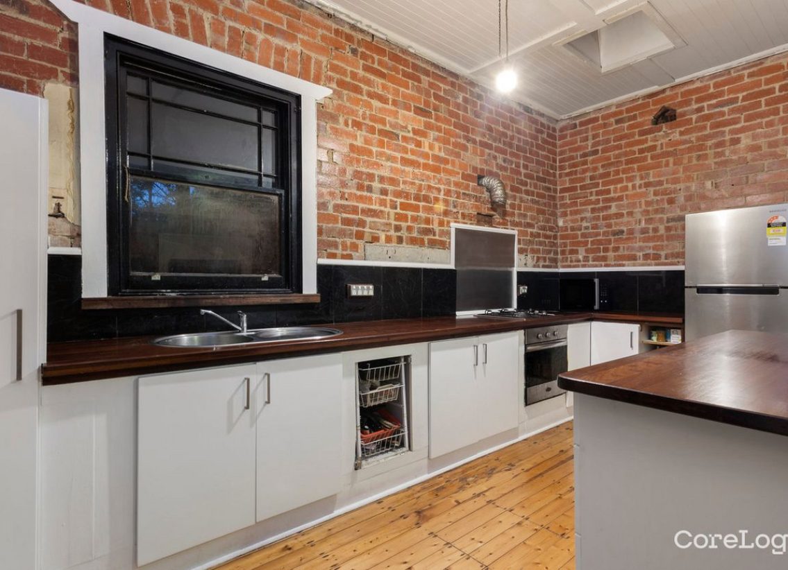 Kitchen_32-Willesden_f654-3a87-83db-577c-5a76-e1f2-e557-aad3_20240903022928